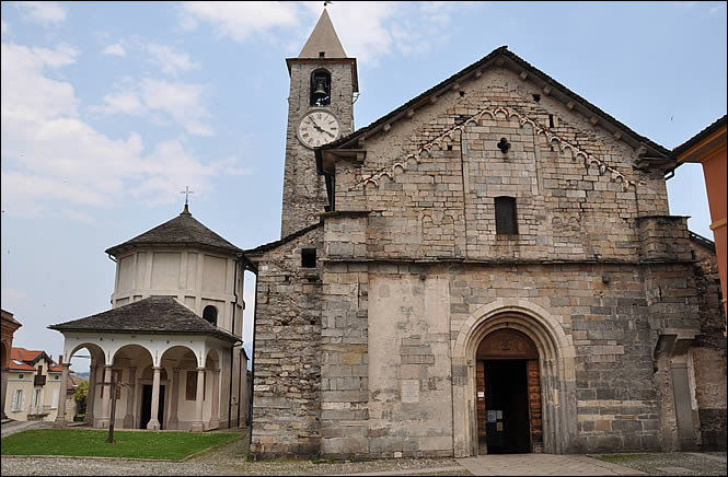 L'église et le Baptistère de Baveno