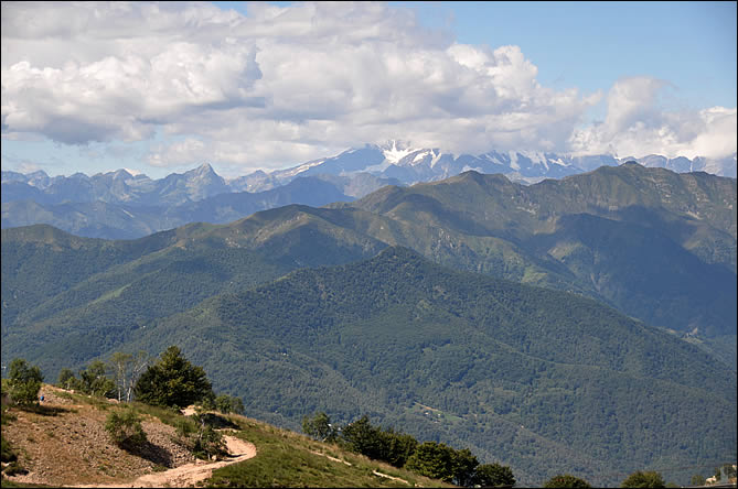 Vue sur les Alpes depuis le Mottarone