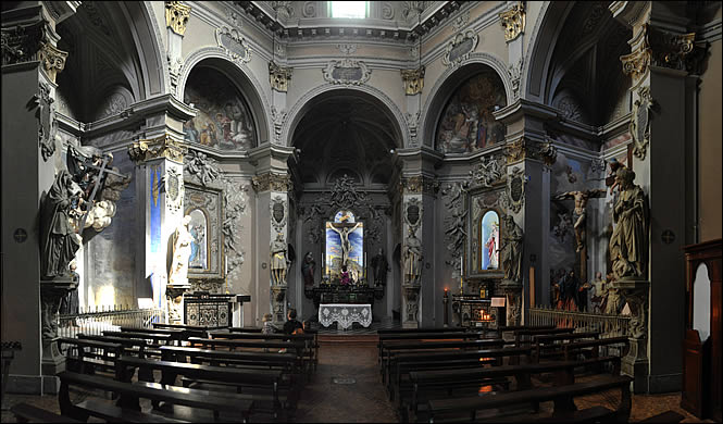 L'intérieur du Sanctuaire de Domodossola