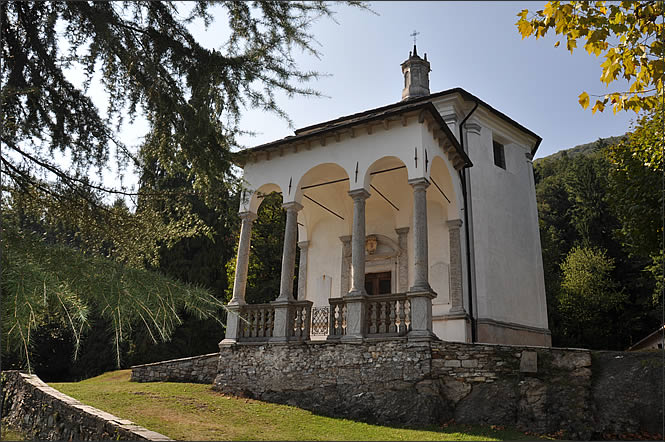 Une chapelle du Mont Sacré de Ghiffa